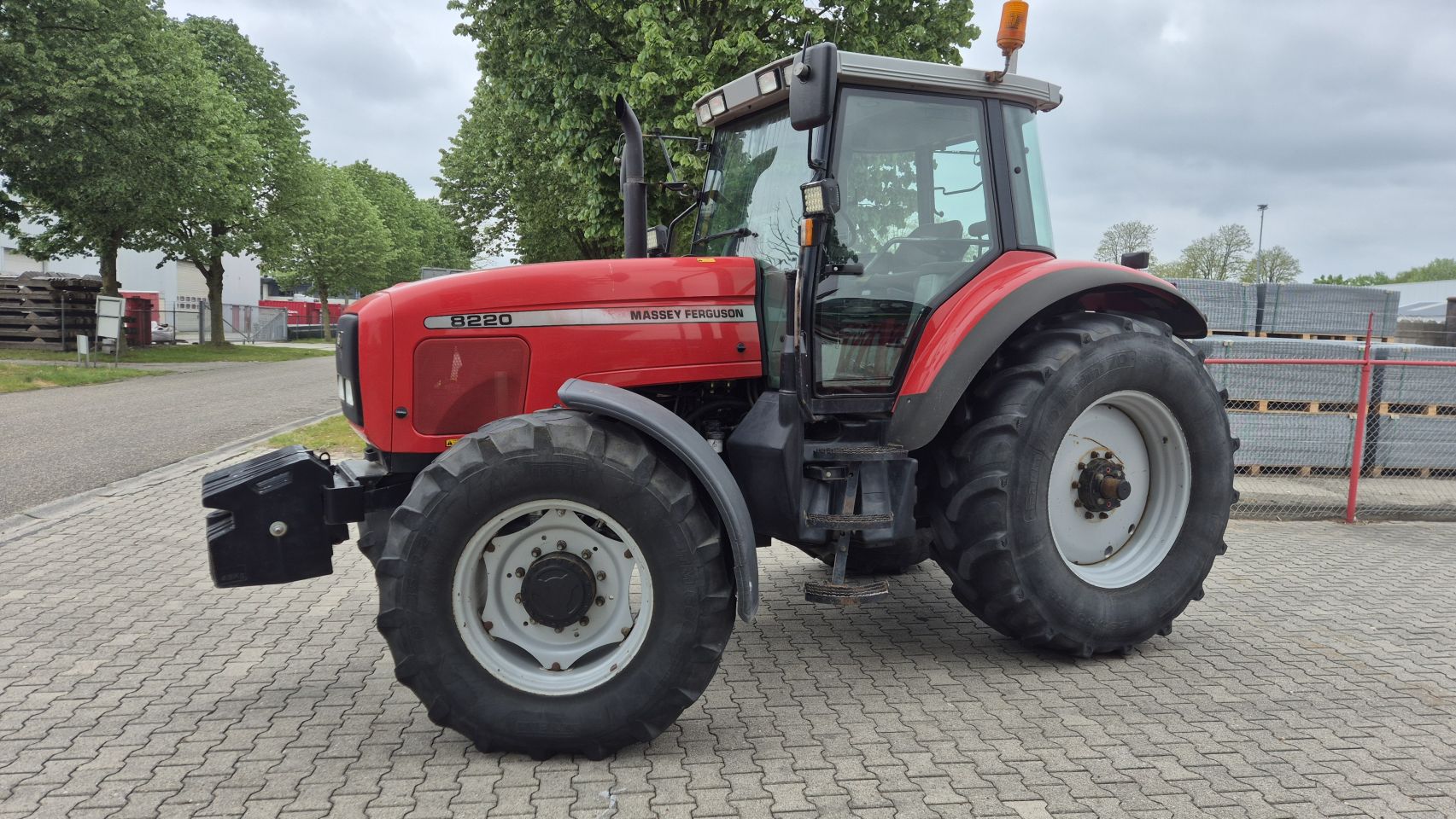 Massey Ferguson 8220 Dynashift