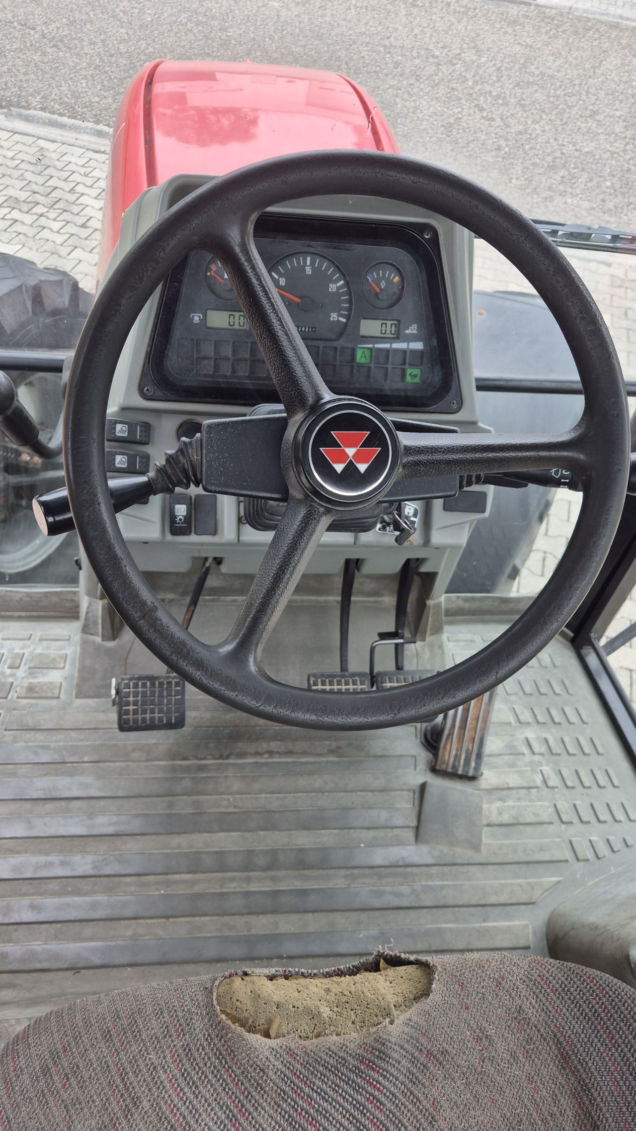 Massey Ferguson 8220 Dynashift
