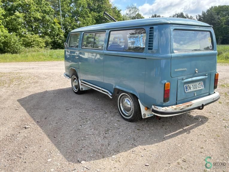 Car's Volkswagen T2 1975