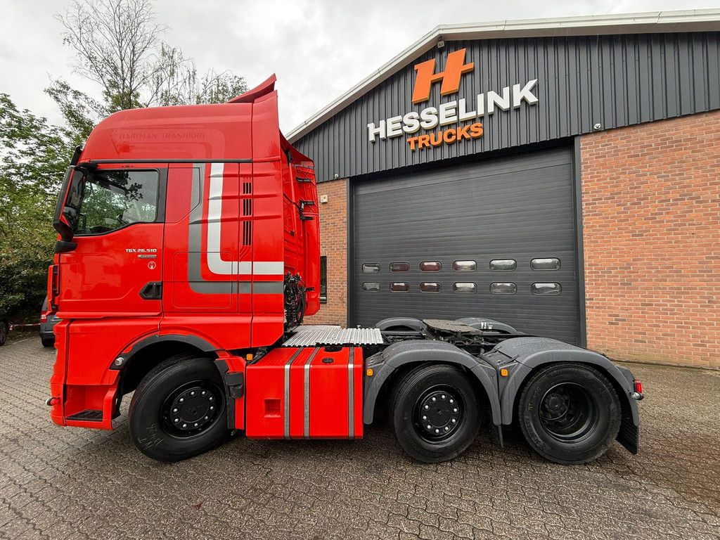 MAN TGX 26.510 6X2X XL Gestuurde voorloopas Lion edition individual, Top condition