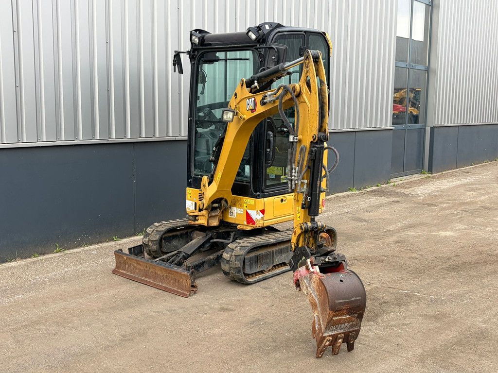 Caterpillar 301.8-05
