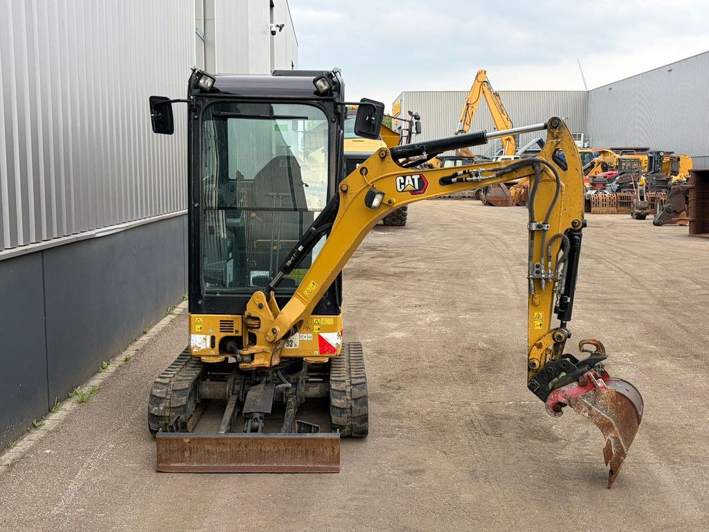 Caterpillar 301.8-05