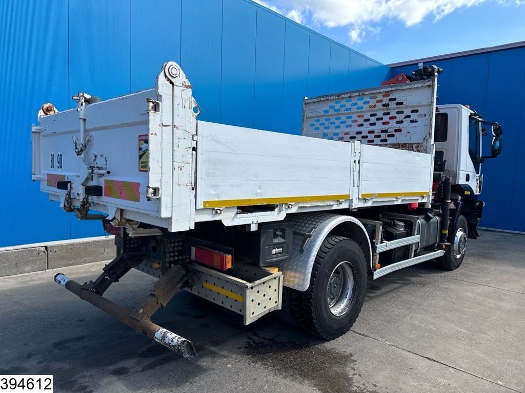 Iveco Trakker 330 4x4, EURO 6, Palfinger, Remote
