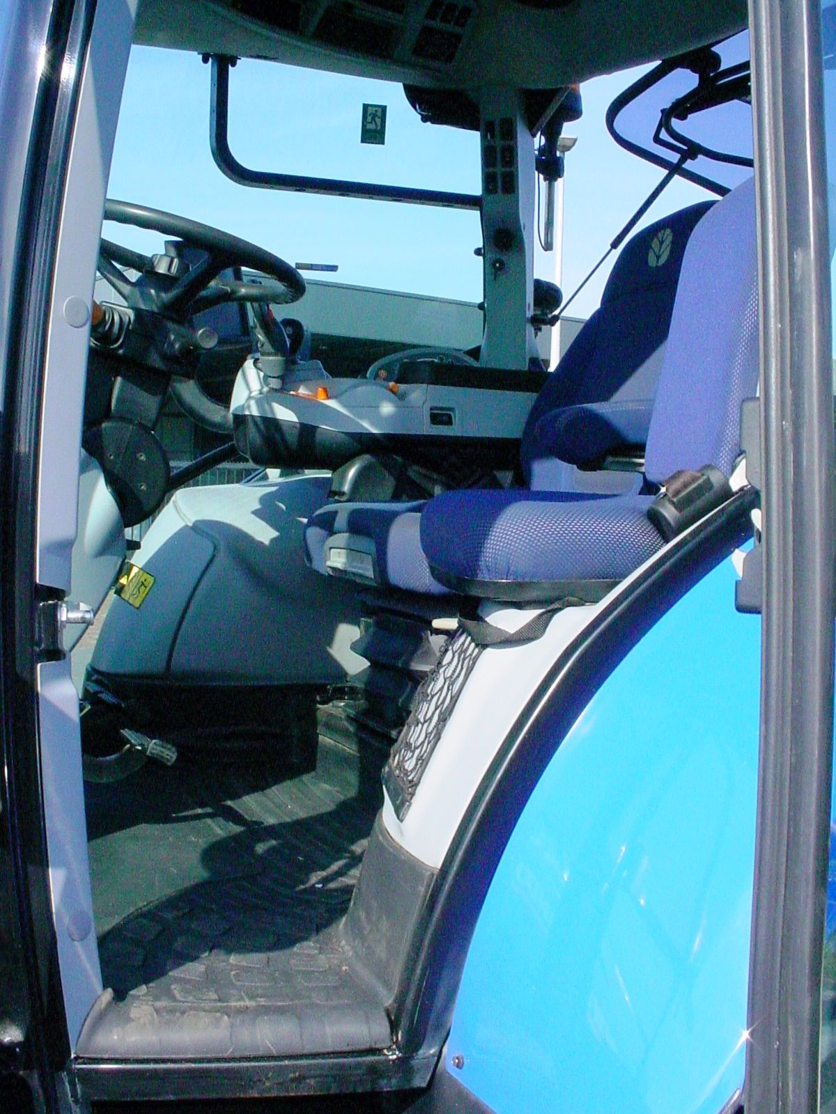 New Holland T7.245 Autocommand StageV 40km/h Eco
