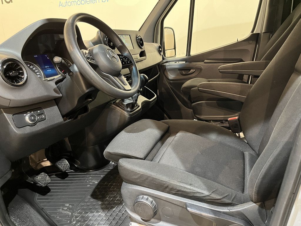 Mercedes-Benz Sprinter 316 CDI L3H2 RWD DC Dubbel Cabine / Trekhaak 3.500 KG / Airco / Cruise Control / CarPlay / Camera / Navigatie / 63.500 KM !!