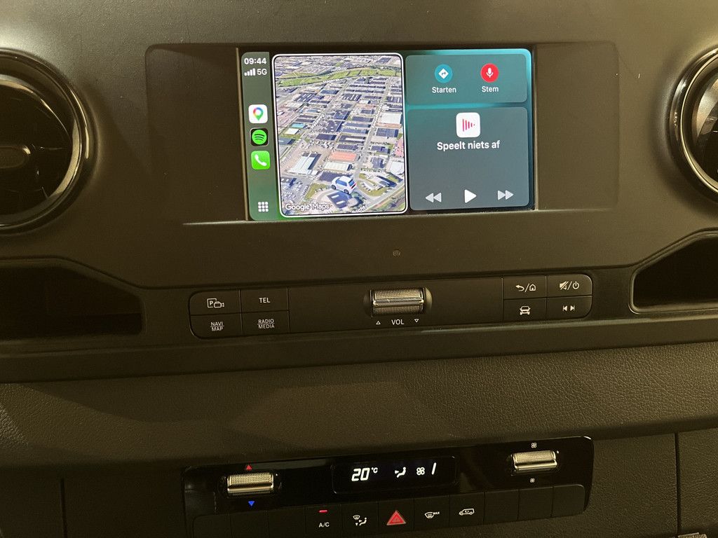 Mercedes-Benz Sprinter 316 CDI L3H2 RWD DC Dubbel Cabine / Trekhaak 3.500 KG / Airco / Cruise Control / CarPlay / Camera / Navigatie / 63.500 KM !!