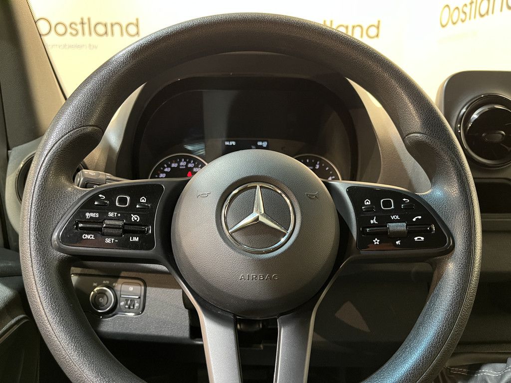 Mercedes-Benz Sprinter 316 CDI L3H2 RWD DC Dubbel Cabine / Trekhaak 3.500 KG / Airco / Cruise Control / CarPlay / Camera / Navigatie / 63.500 KM !!