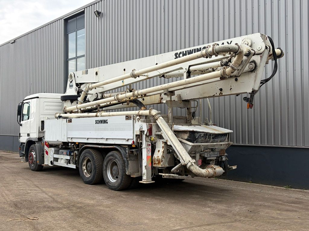 MercedesBenz 2641 Concrete Pump