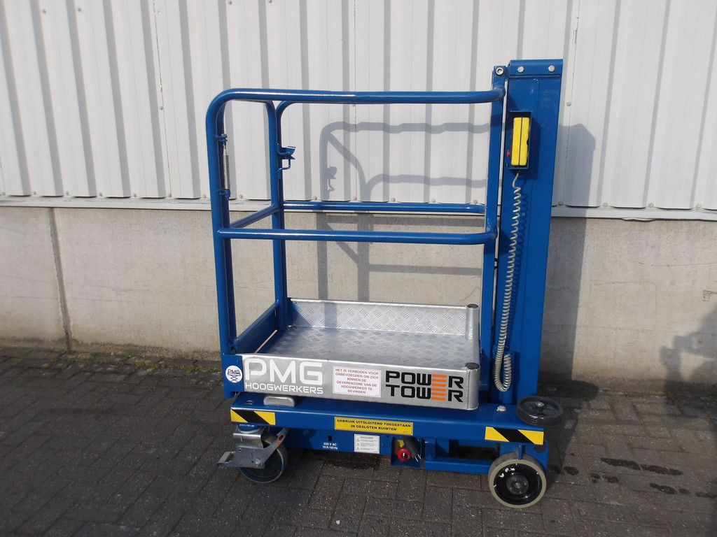Power Tower Nano 4.5m Electric Mast Lift 2019
