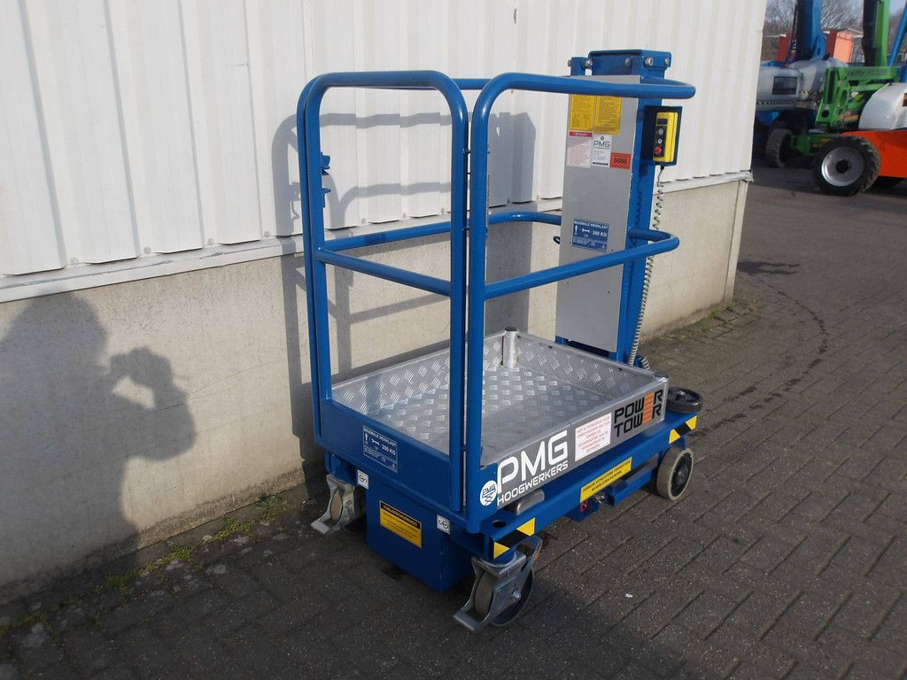 Power Tower Nano 4.5m Electric Mast Lift 2019