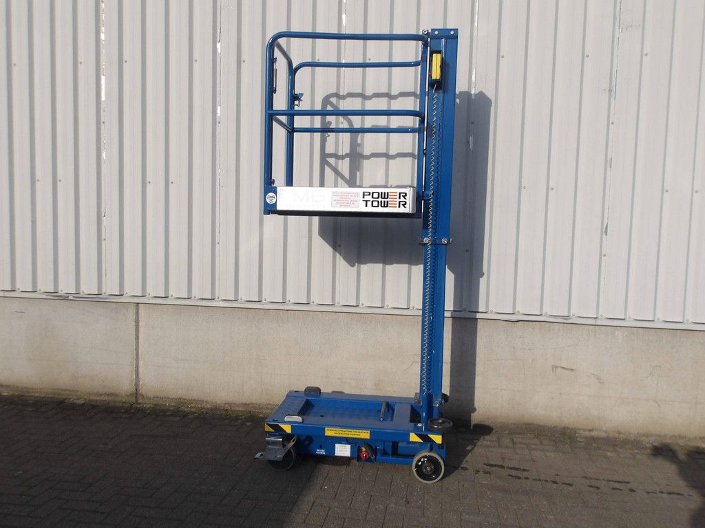 Power Tower Nano 4.5m Electric Mast Lift 2019