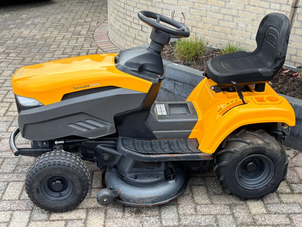Stiga Gebruikte 2098h Zitmaaier 98cm mulch hydrost