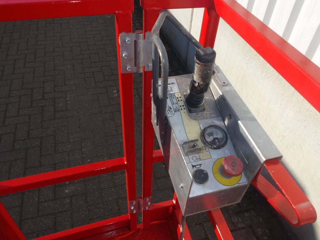 Skyjack SJ16 6.75m Electric Mast Lift 2019