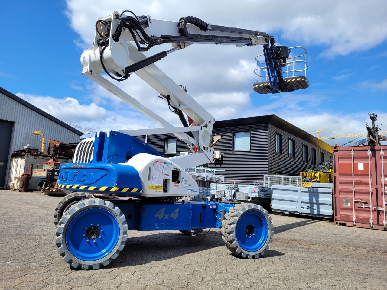 Nifty HR 21 4x4 hoogwerker 21m!!!