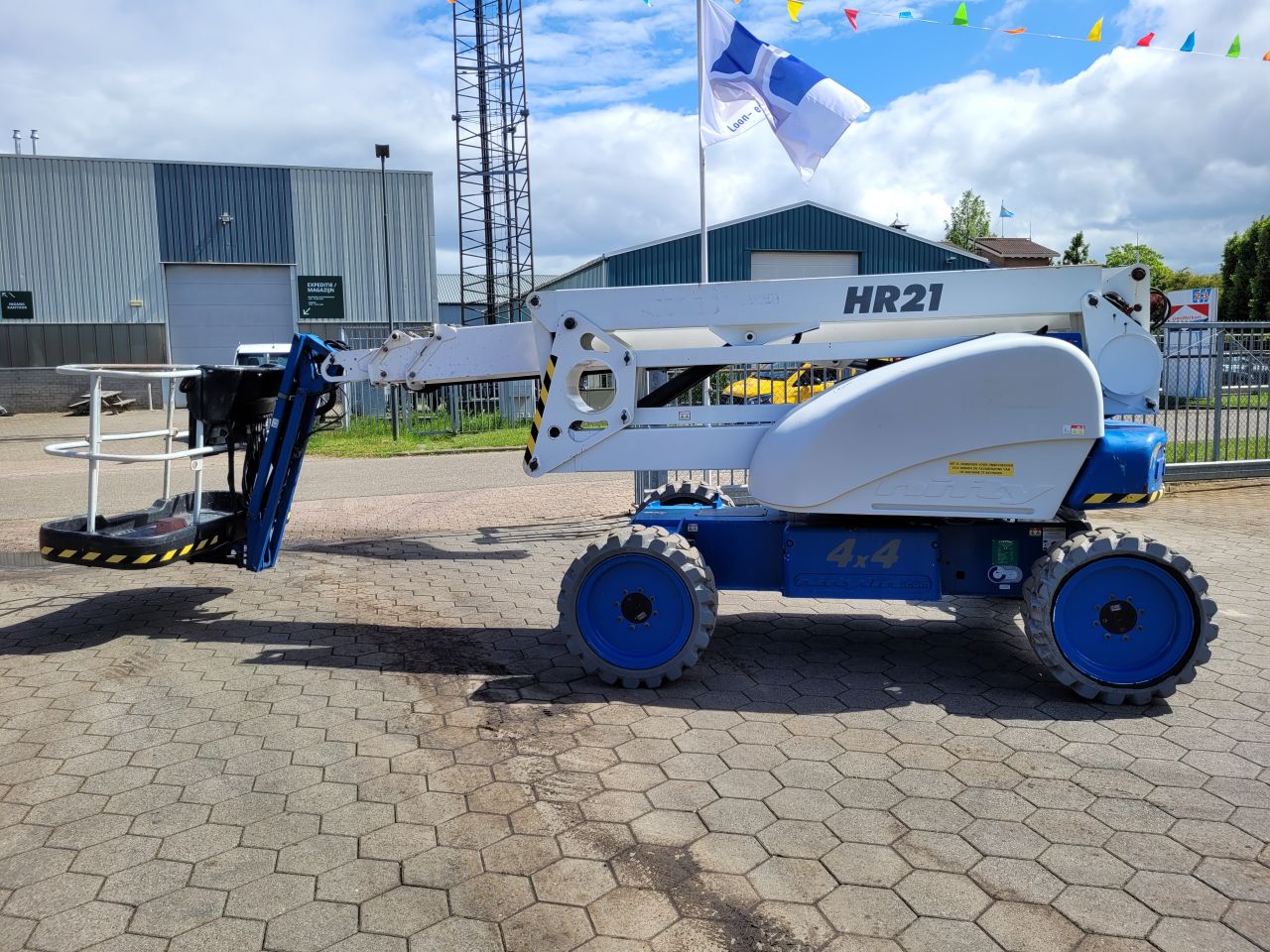 Nifty HR 21 4x4 hoogwerker 21m!!!
