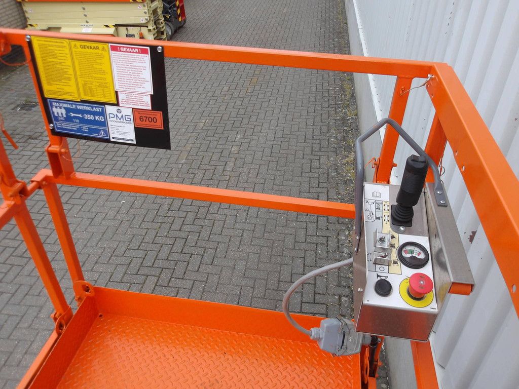 Skyjack SJ4740 Electric Scissor Lift 13.69m 2018