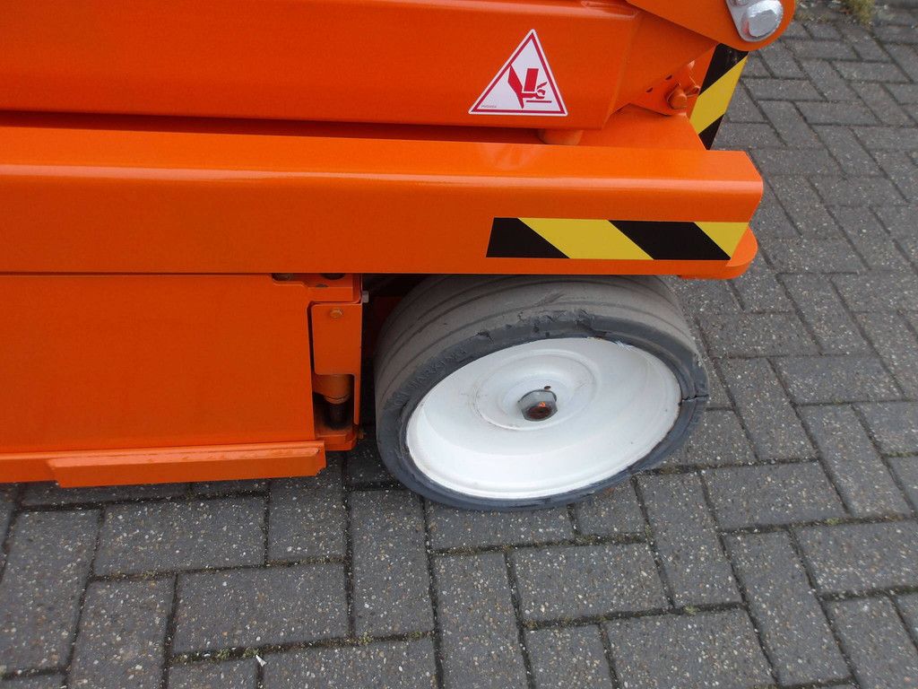 Skyjack SJ4740 Electric Scissor Lift 13.69m 2018