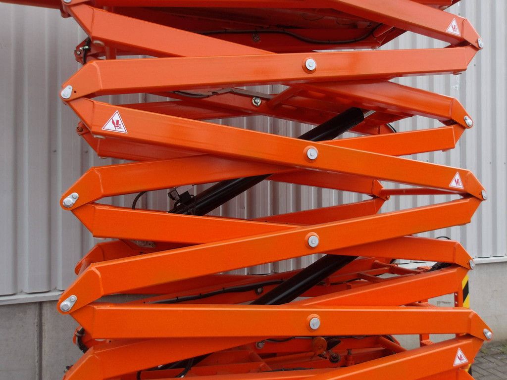 Skyjack SJ4740 Electric Scissor Lift 13.69m 2018
