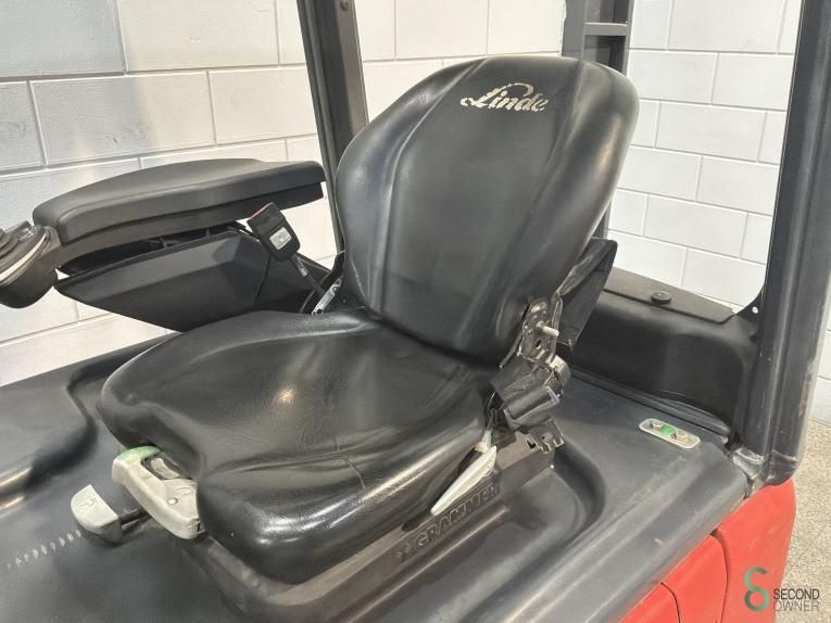 Forklifts Electric Linde E20PHL-01 2014