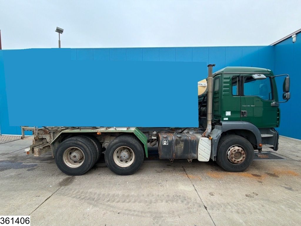 MAN TGA 33 360 6x4, Steel suspension
