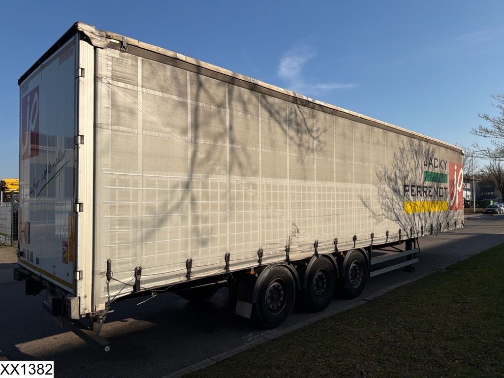 Fruehauf Tautliner