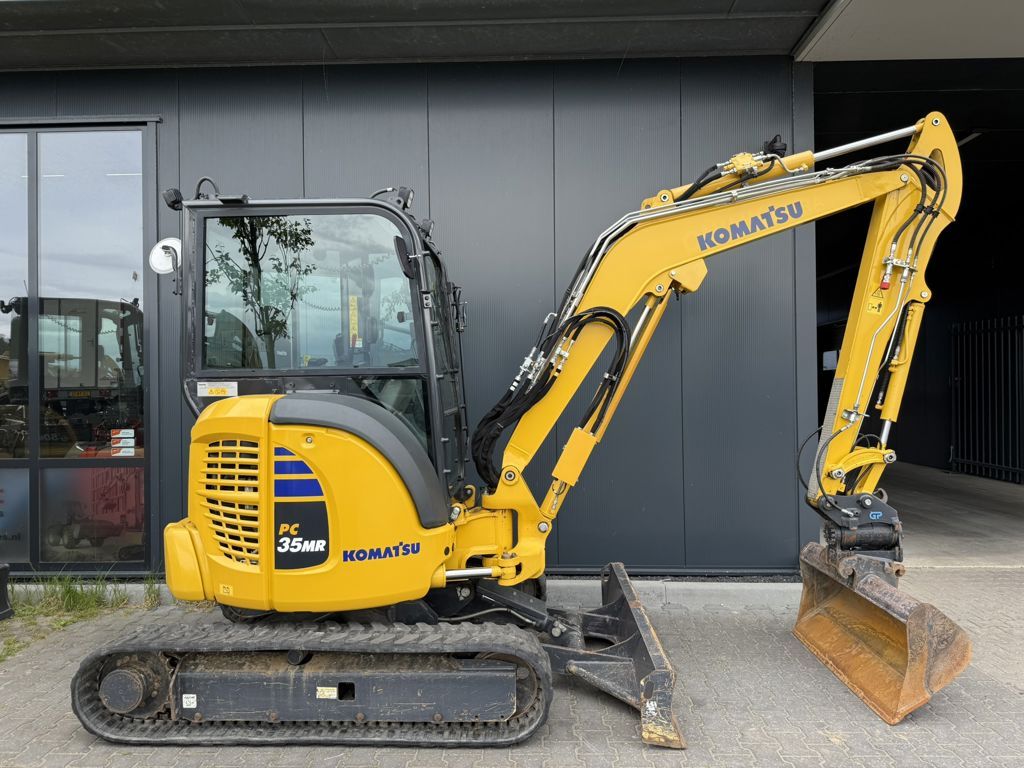 Komatsu PC35MR-5 + Kantelstuk CW05 (Airco) 2022