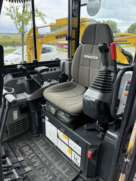 Komatsu PC35MR-5 + Kantelstuk CW05 (Airco) 2022