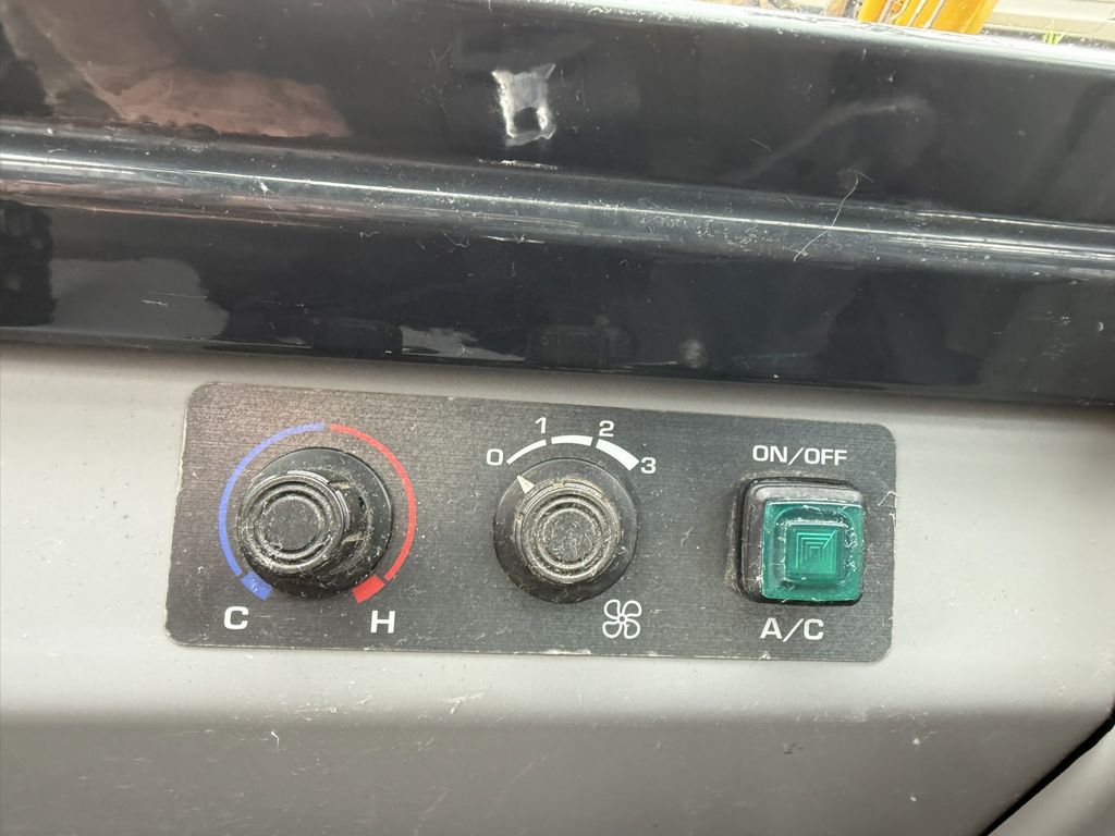 Komatsu PC35MR-5 + Kantelstuk CW05 (Airco) 2022