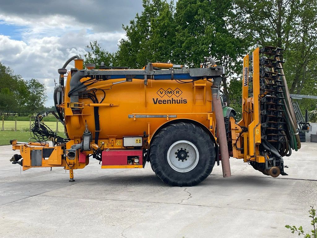 Veenhuis HDG 14000 Bemestertank + bemester Turbovuller Kenteken