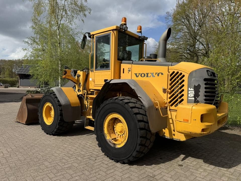 Volvo FL 290 L90E Shovel loader