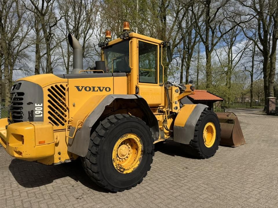 Volvo FL 290 L90E Shovel loader