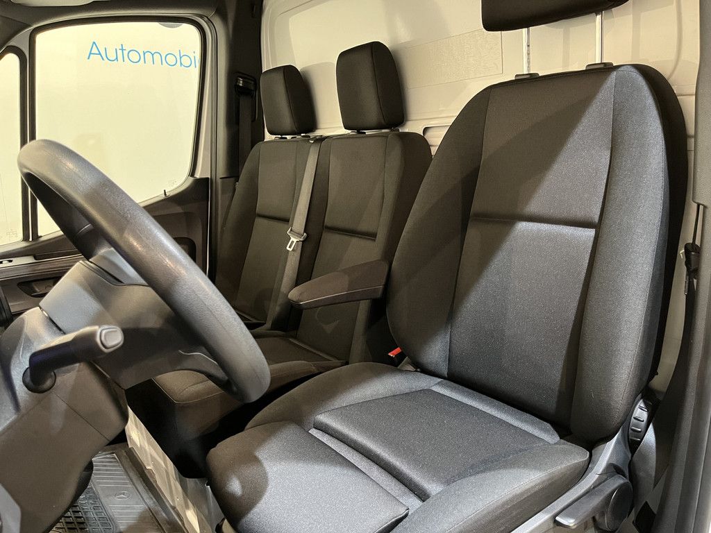 Mercedes-Benz Sprinter 315 CDI L3 RWD Open Laadbak / Euro 6 / Airco / MBUX / CarPlay / Navigatie / 3-Zits / 82.000 KM !!