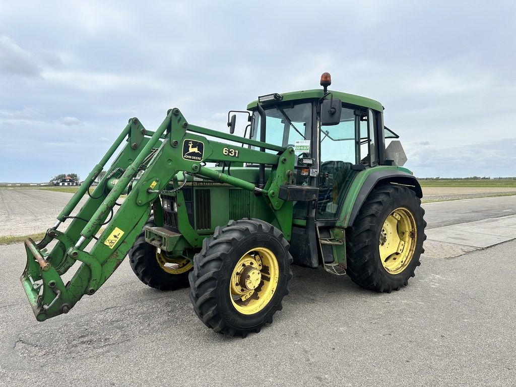 John Deere 6100