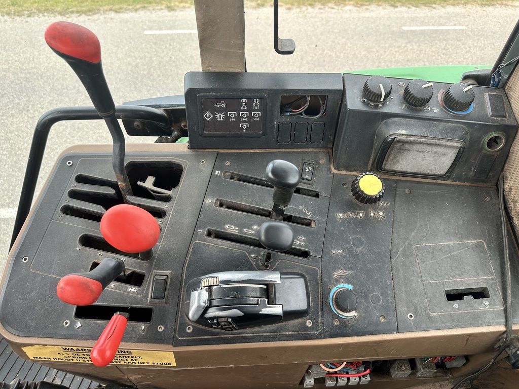John Deere 6100