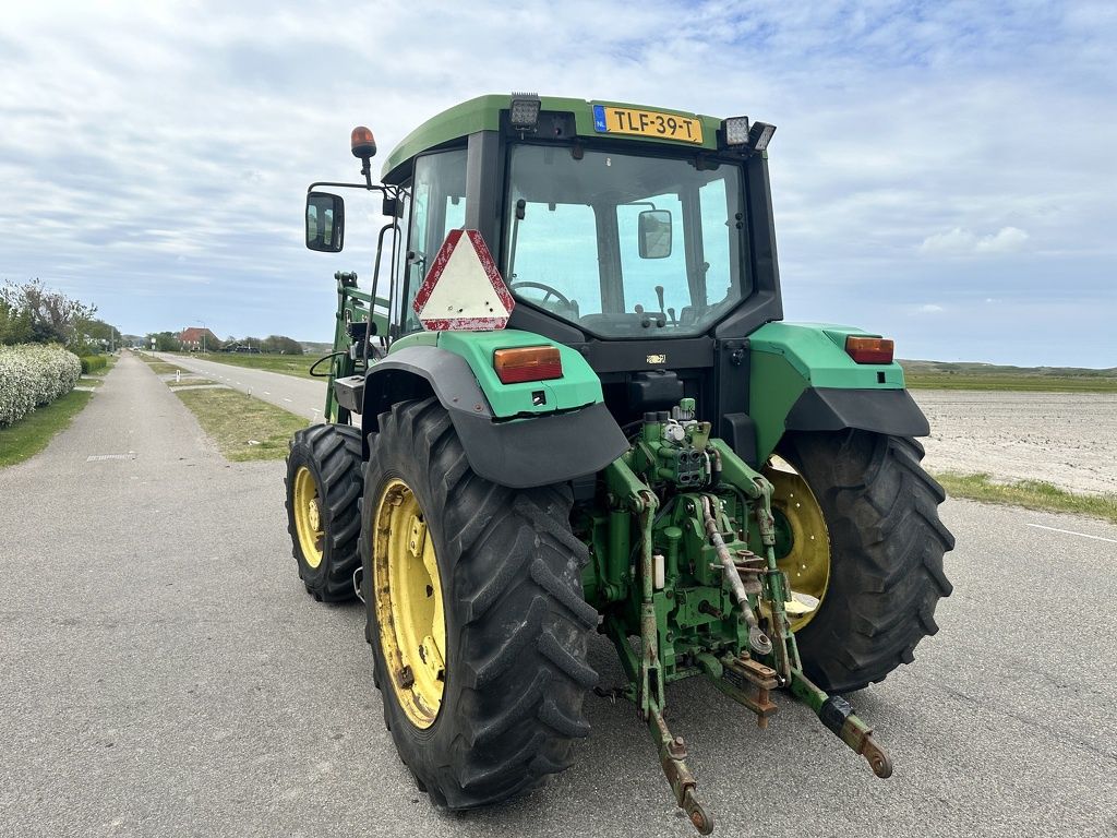 John Deere 6100