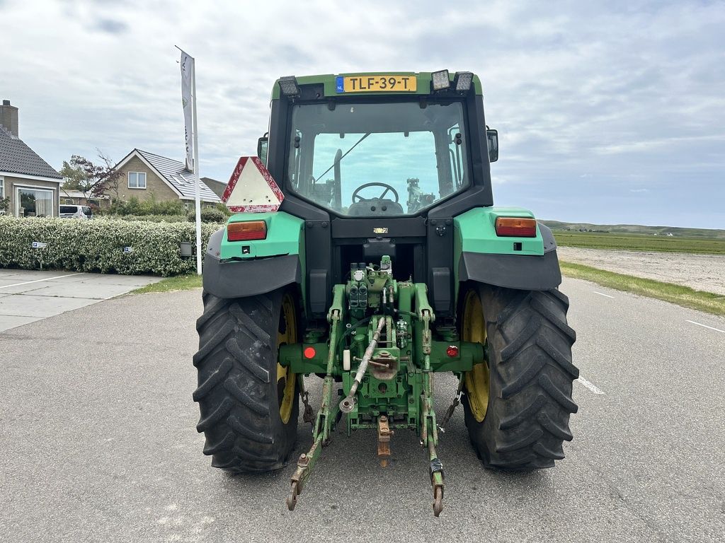 John Deere 6100