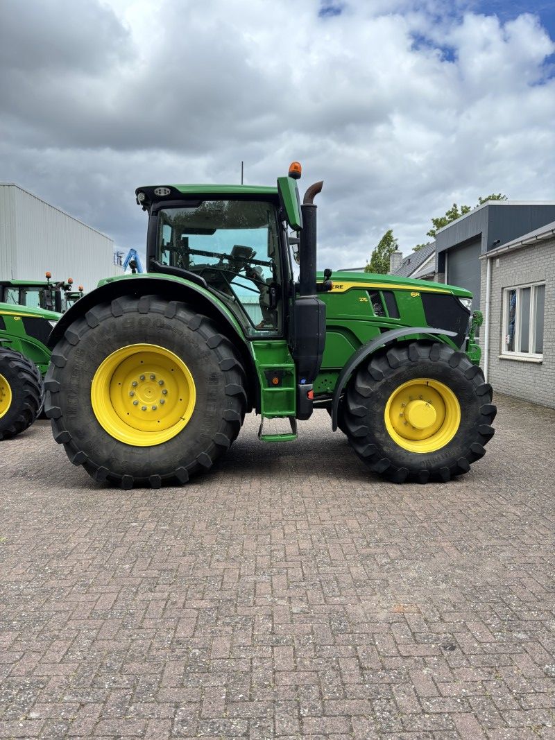 John Deere 6R215 – 2024 – 2460 uur – zeer complete uitvoering