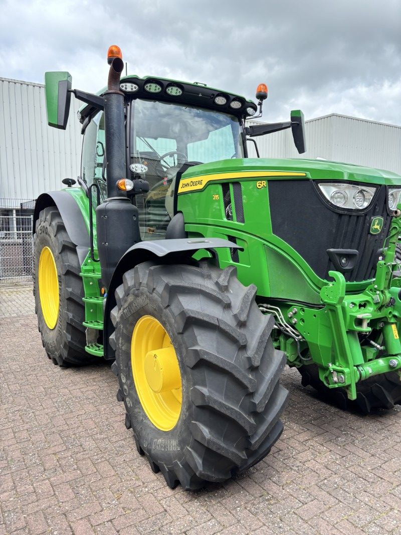 John Deere 6R215 – 2024 – 2460 uur – zeer complete uitvoering