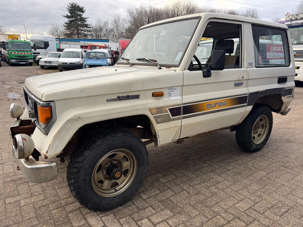 Toyota Land Cruiser **J70-DIESEL**
