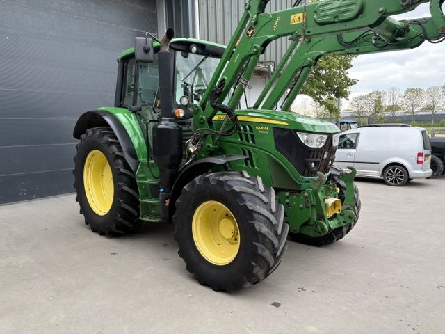 John deere 6120M