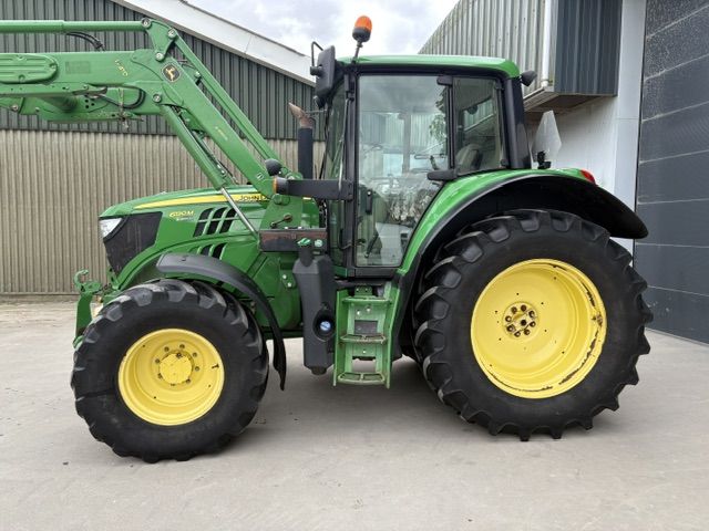 John deere 6120M