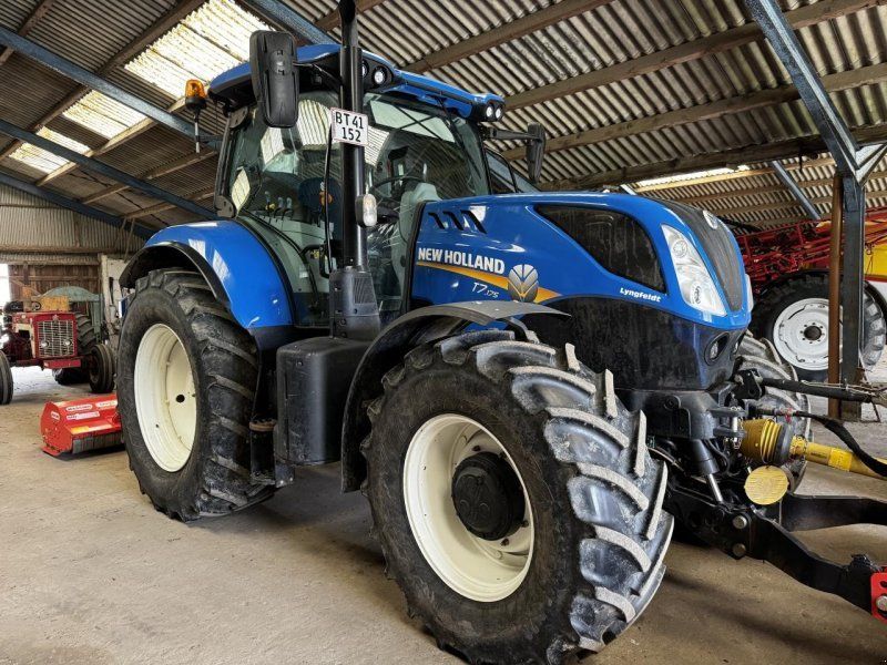New Holland T7.175