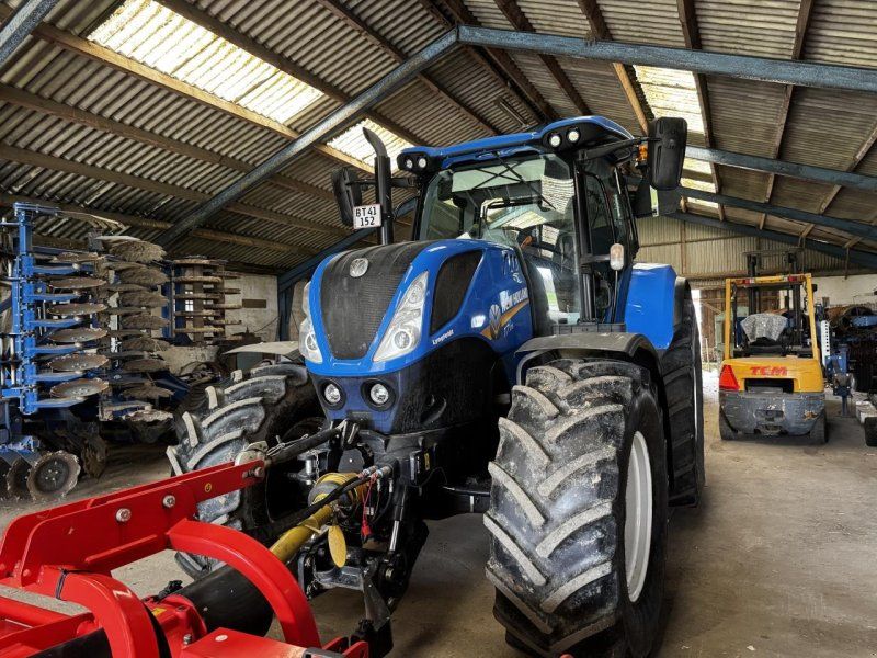 New Holland T7.175