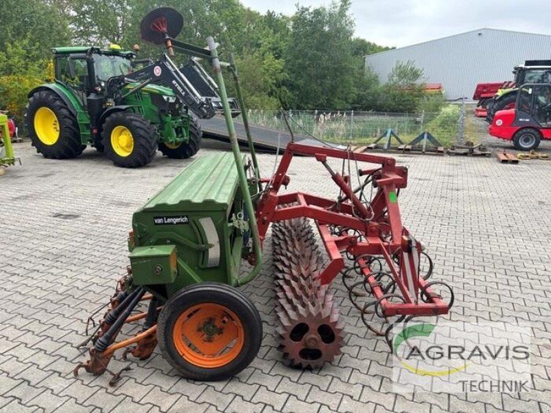 Amazone D8-30 SPECIAL + Grubber