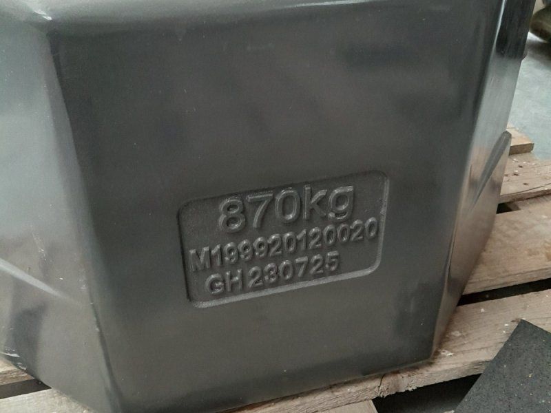 Fendt 870 kg