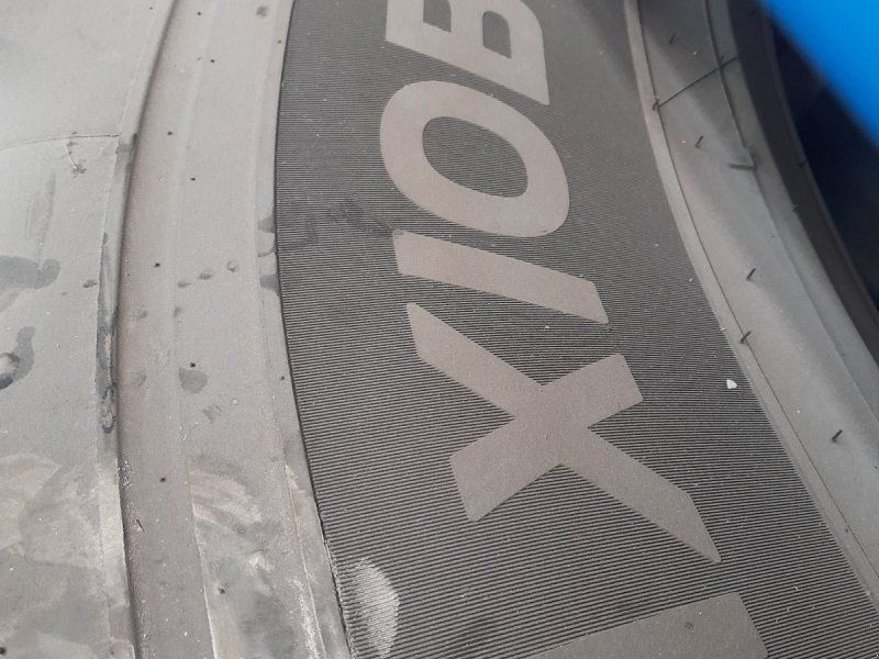 Michelin 650/65 R42