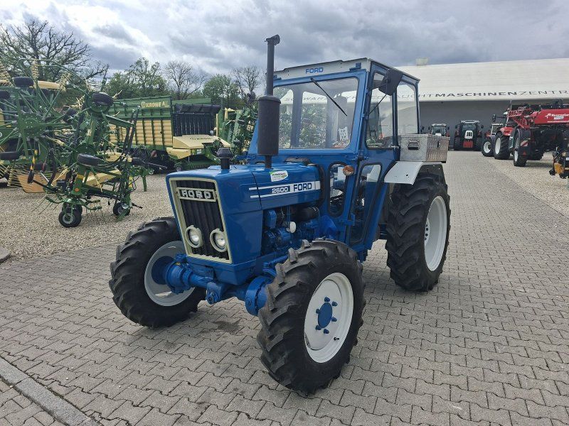 Ford 2600