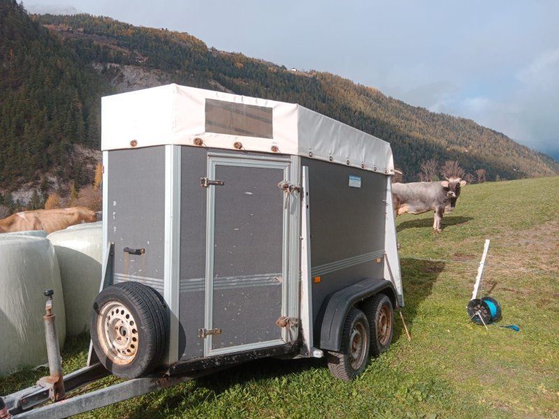 Humbaur HP2000
