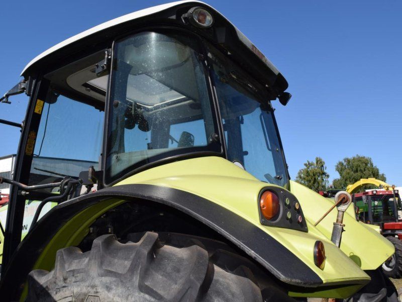 Claas Arion 420 CIS