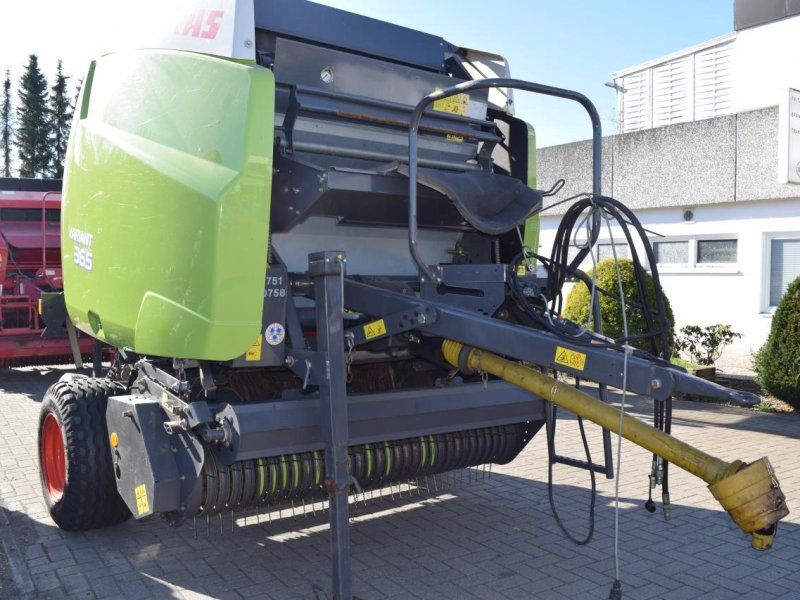 Claas Variant 365 RC
